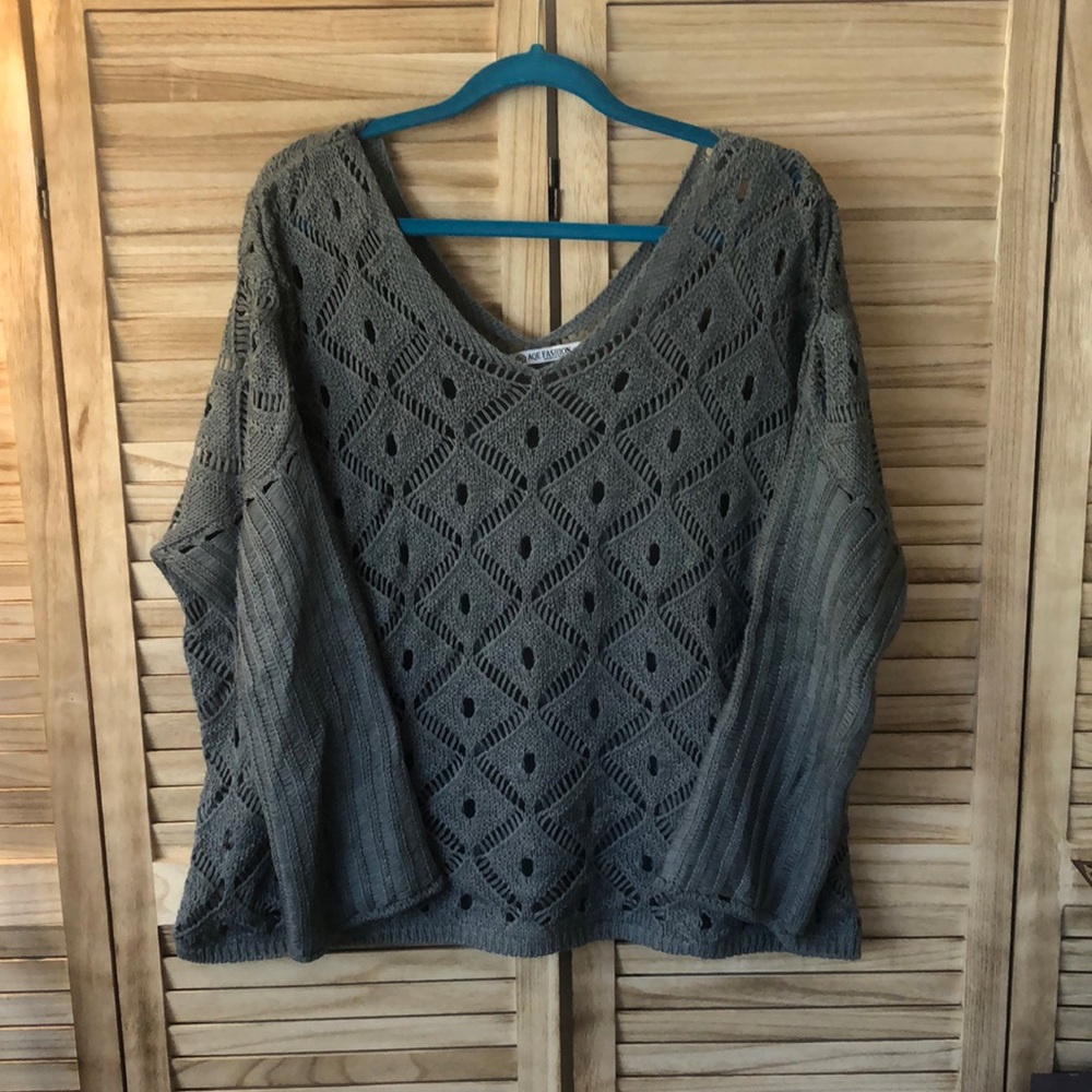 AEQ Fashion XL Sweater